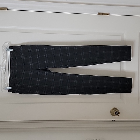 Sanctuary, Black & Gray Plaid Ponte Pants.  No Size Tag - Picture 1 of 12